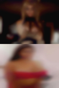 Mature female oral naked sex.